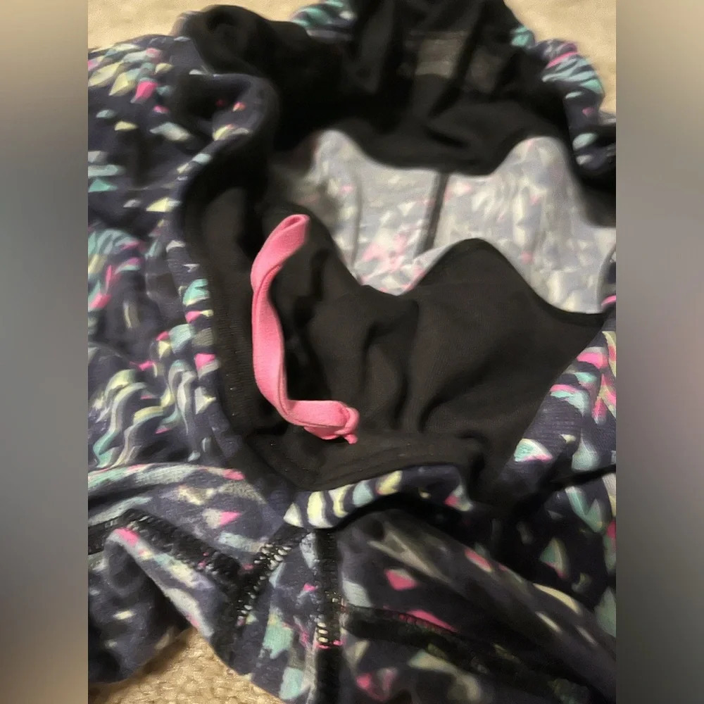 VS Sport Leggings - Picture 2 of 6